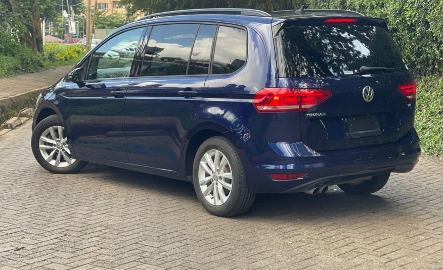 2016 Volkswagen Touran 1.4T