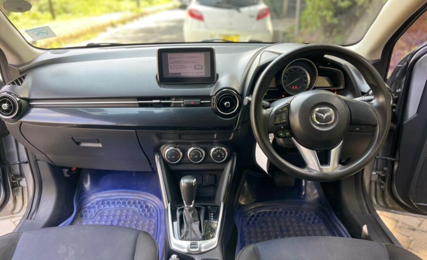 2014 Mazda Demio