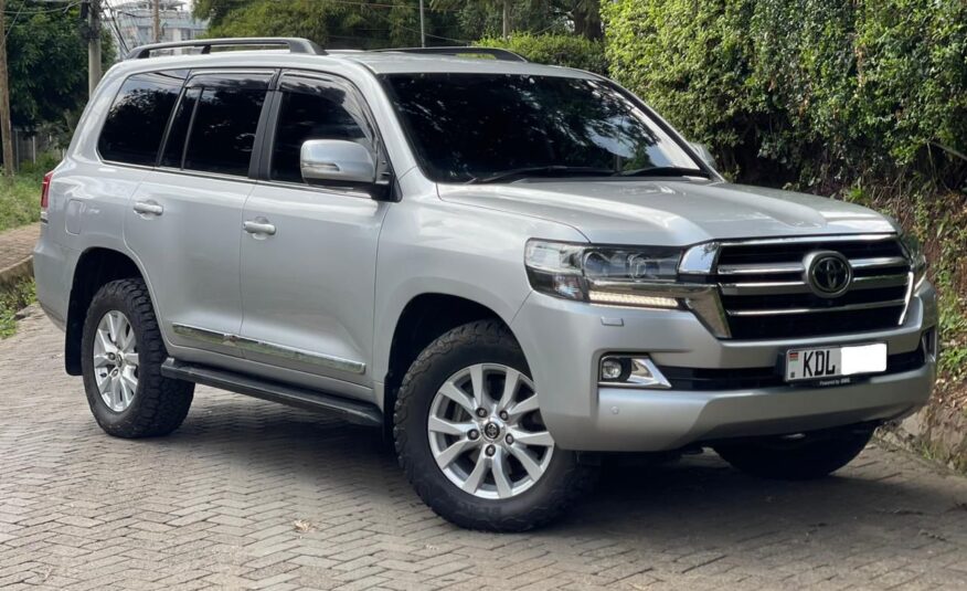 2019 Toyota Landcruiser VXR V8