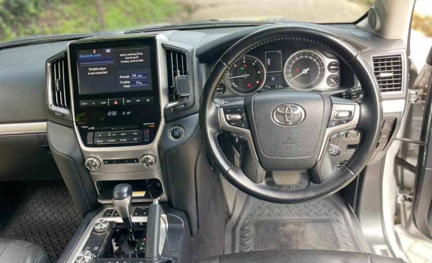 2019 Toyota Landcruiser VXR V8