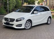 2016 Mercedes-Benz B180