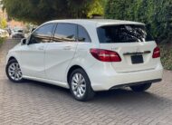 2016 Mercedes-Benz B180