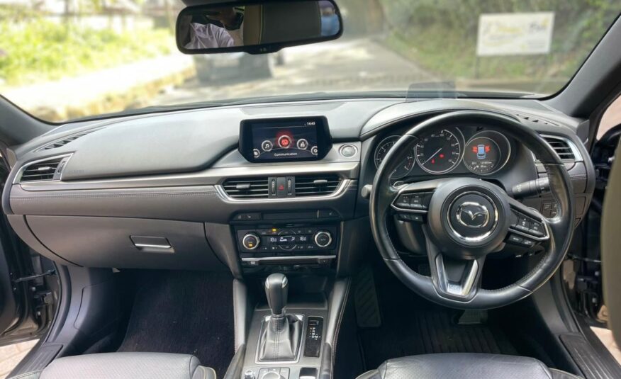 2016 Mazda Atenza XDL
