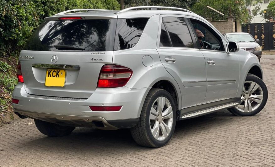 2009 Mercedes-Benz ML320 CDI 4Matic, Diesel