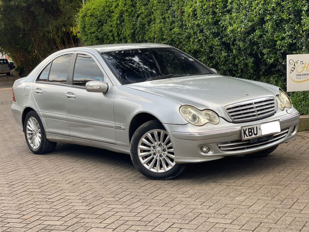 2006 Mercedes-Benz C180 | Reliable cars at a low cost