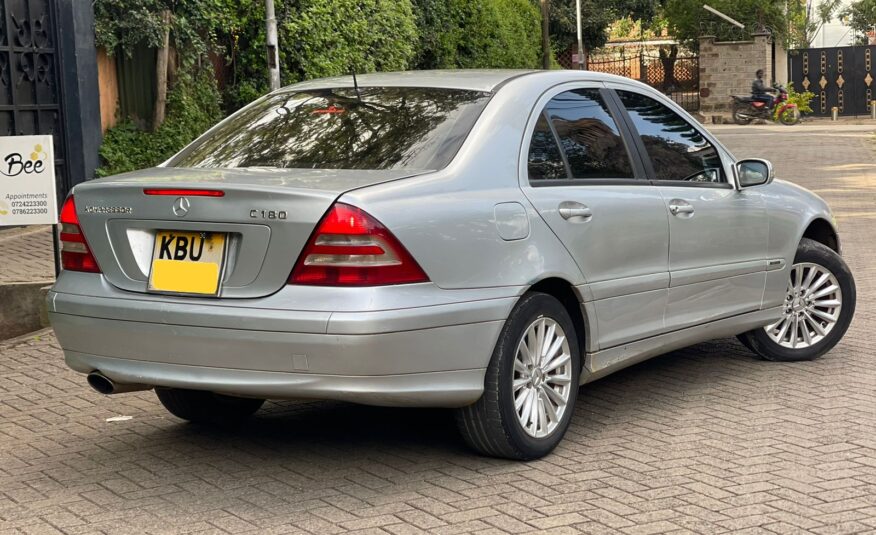 2006 Mercedes-Benz C180