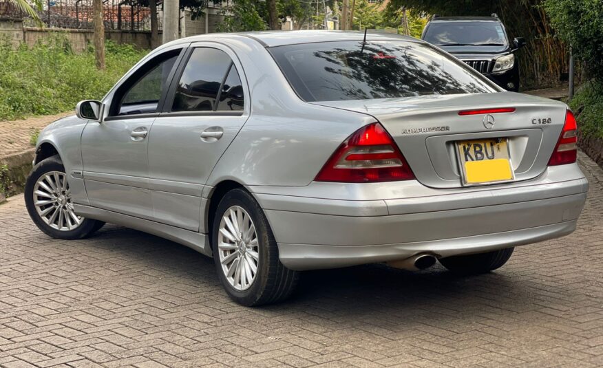 2006 Mercedes-Benz C180