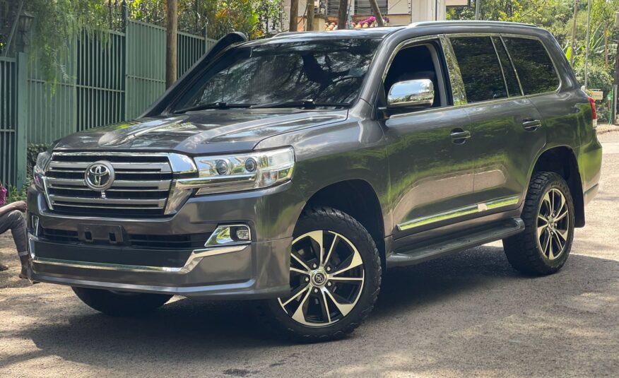 2014 Toyota Landcruiser VXR V8