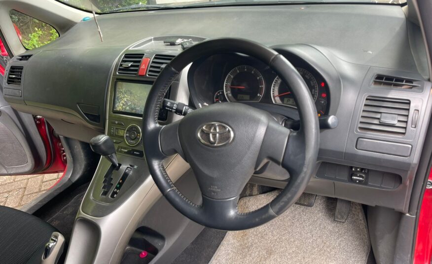 2008 Toyota Auris