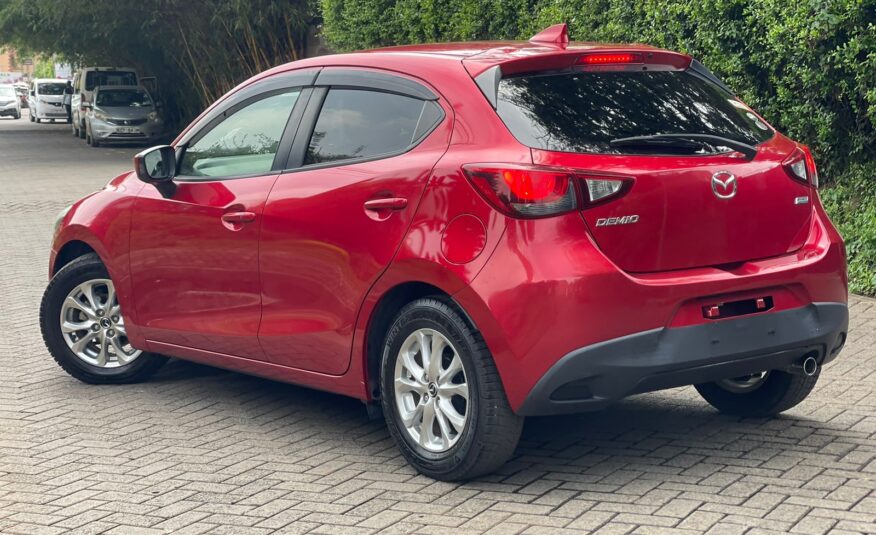 2016 Mazda Demio