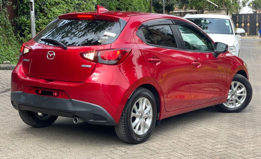 2016 Mazda Demio