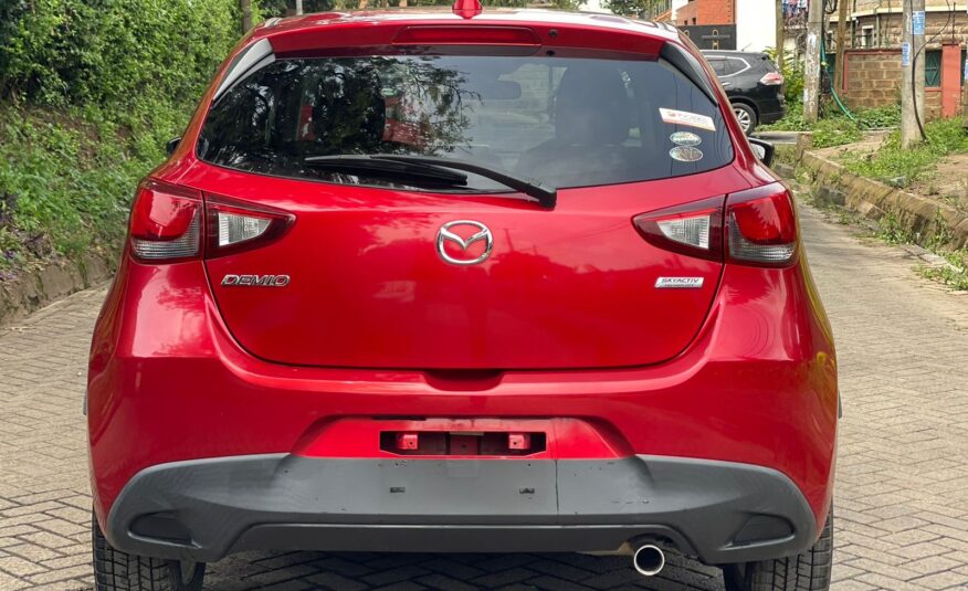 2016 Mazda Demio