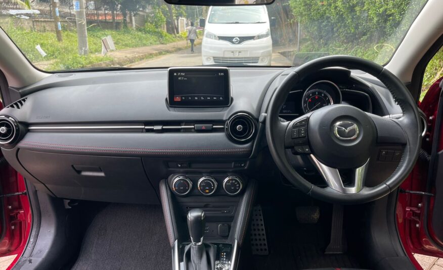 2016 Mazda Demio