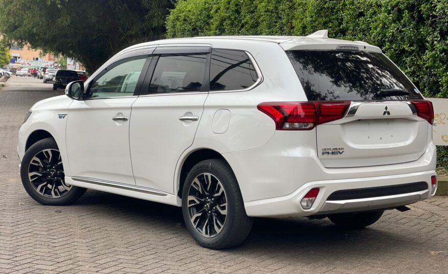 2016 Mitsubishi Outlander Phev