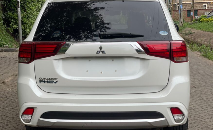 2016 Mitsubishi Outlander Phev