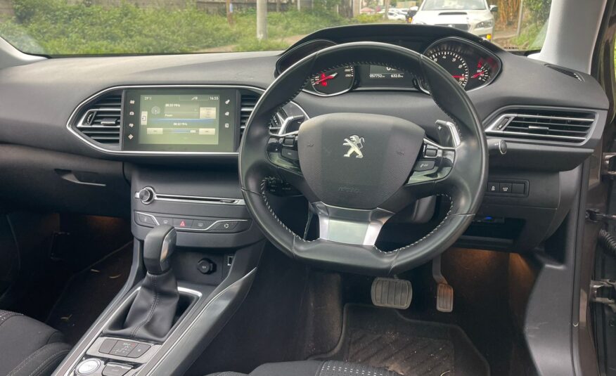 2016 Peugeot 308 MoonRoof