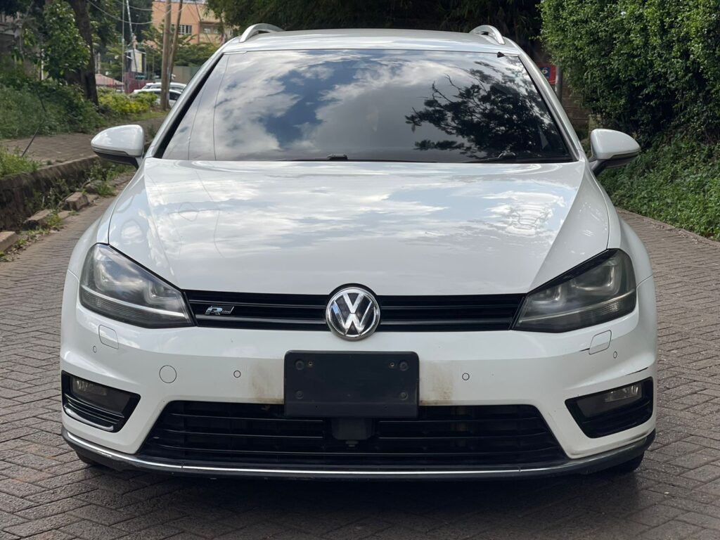 Buy 2015 Volkswagen Golf R-Line in Kenya | cars less than 2 million