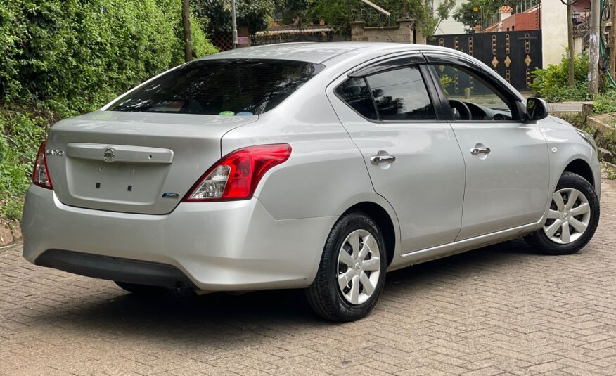 2016 Nissan Tiida Latio