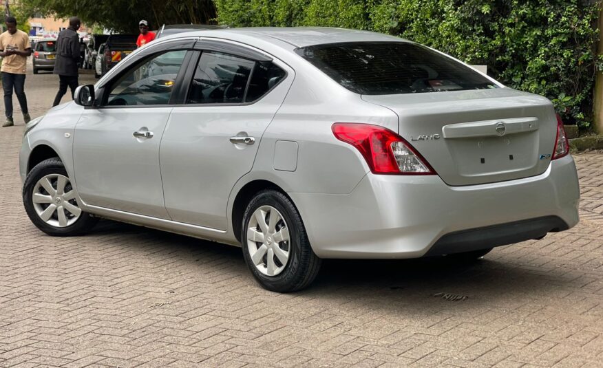 2016 Nissan Tiida Latio