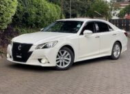 2016 Toyota Crown Athlete S