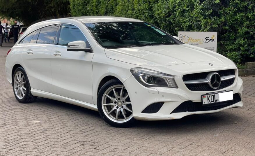 2016 Mercedes-Benz CLA180