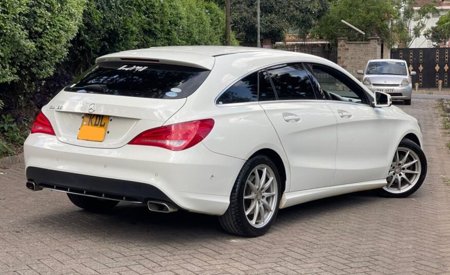 2016 Mercedes-Benz CLA180