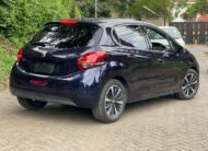 2016 Peugeot 208_ PureDrive/ MoonRoof