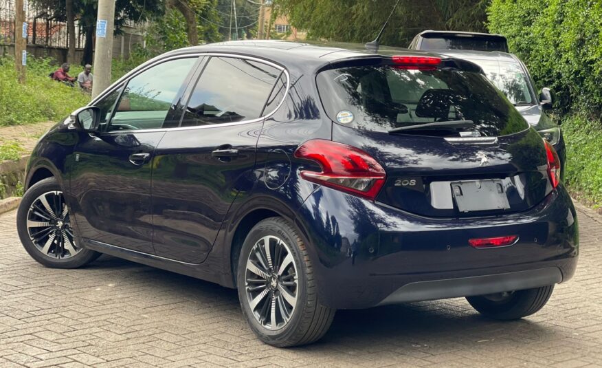 2016 Peugeot 208_ PureDrive/ MoonRoof