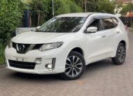 2016 Nissan X-TRAIL ModePremier Autech