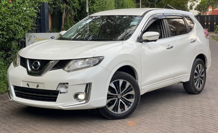 2016 Nissan X-TRAIL ModePremier Autech