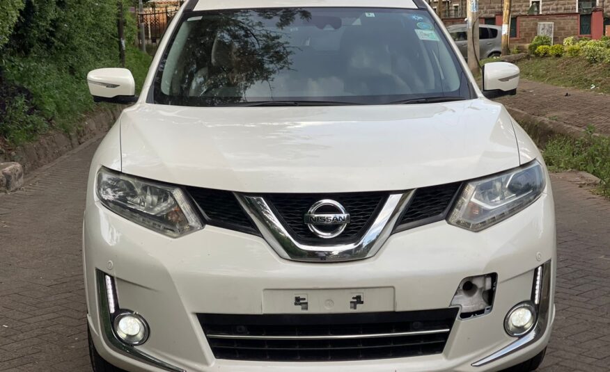 2016 Nissan X-TRAIL ModePremier Autech