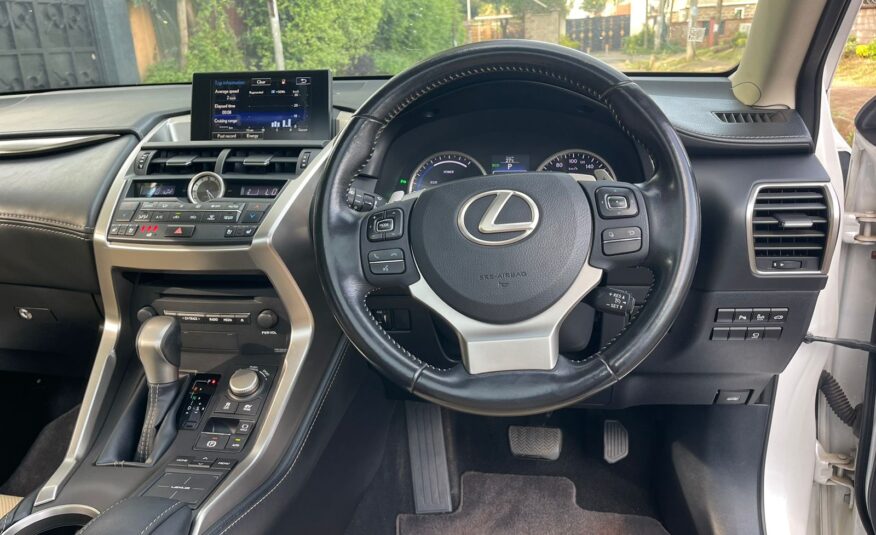 2016 Lexus NX300h Hybrid