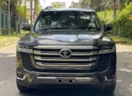 2016 Toyota Land Cruiser V8 2016 | (Fully Upgraded TO LC300 2023)