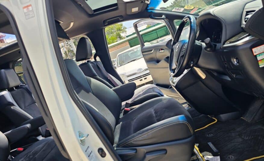 2017 Toyota Vellfire_ Sunroof