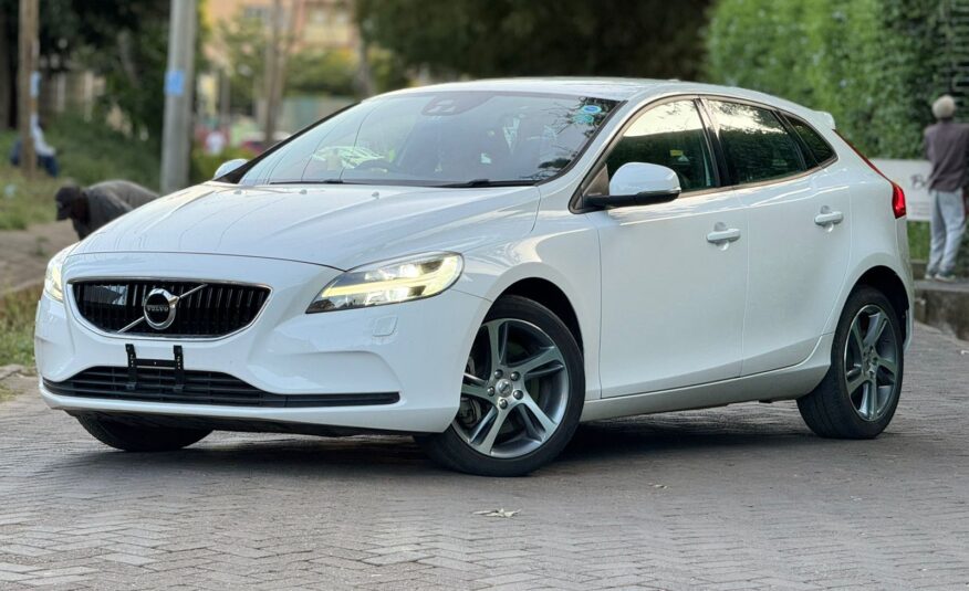 2016 Volvo V40 T3