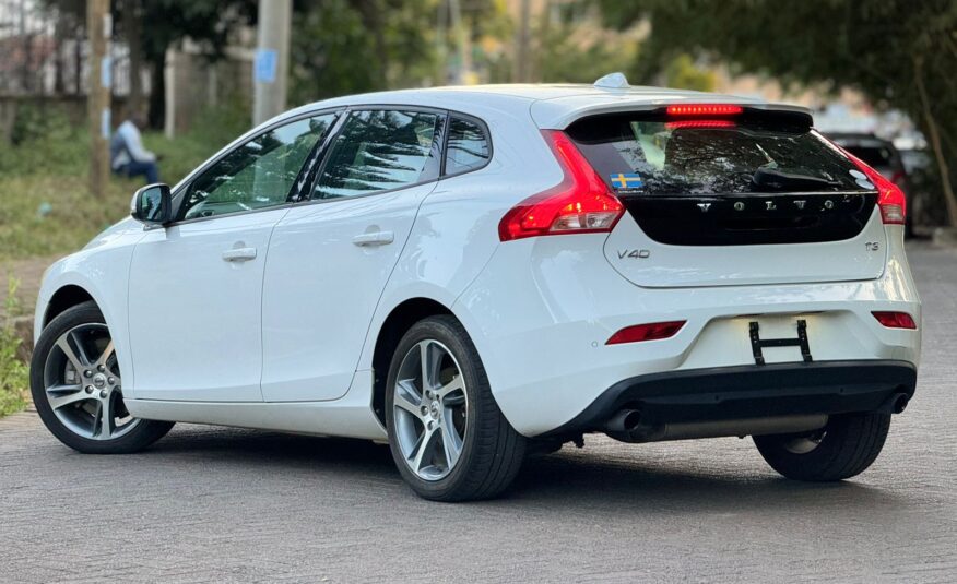 2016 Volvo V40 T3