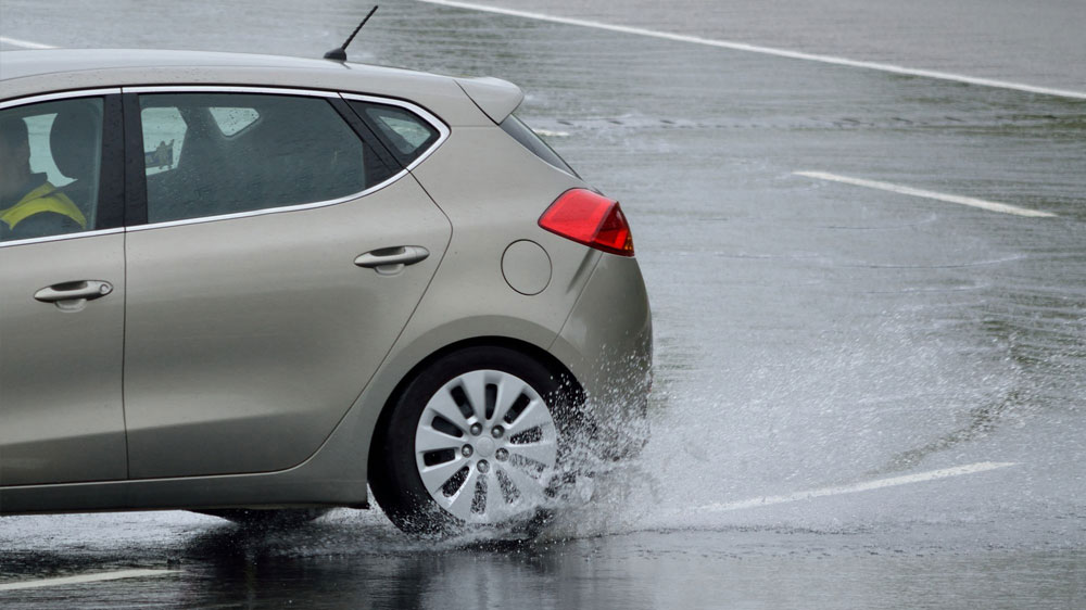 Preventing Hydroplaning in the Rainy Season