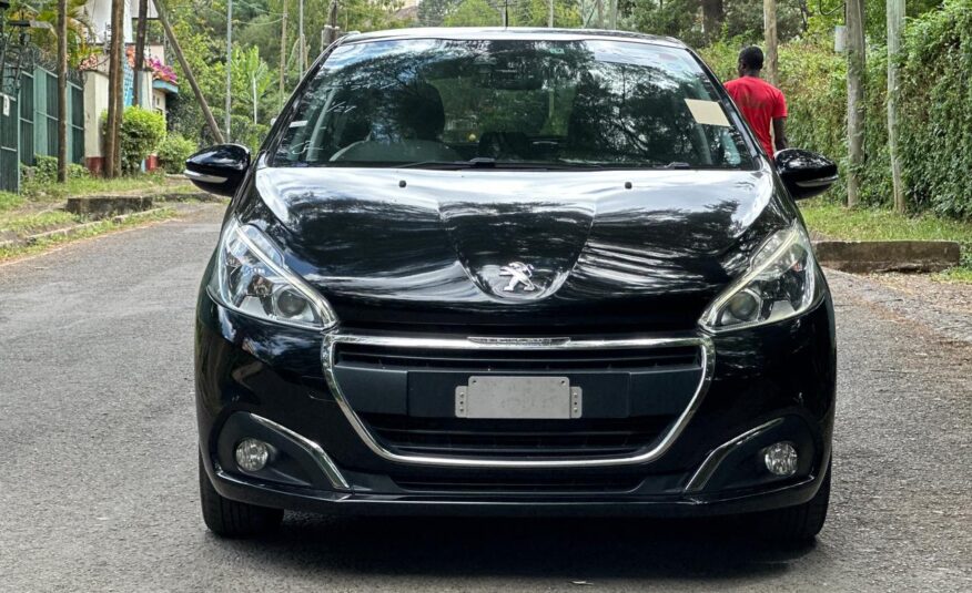 2017 Peugeot 208_ Pure Drive