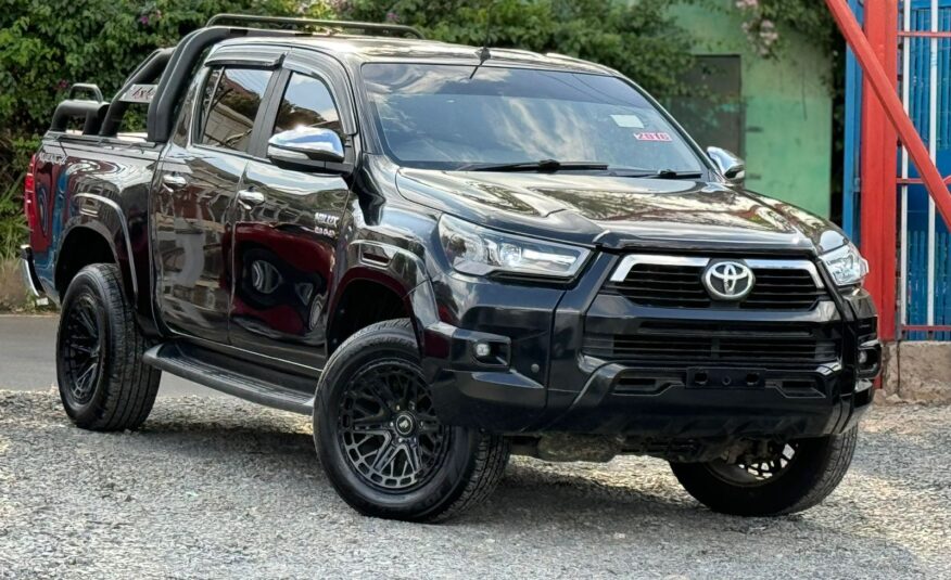 2016 Toyota Hilux SR5