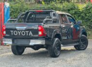 2016 Toyota Hilux SR5