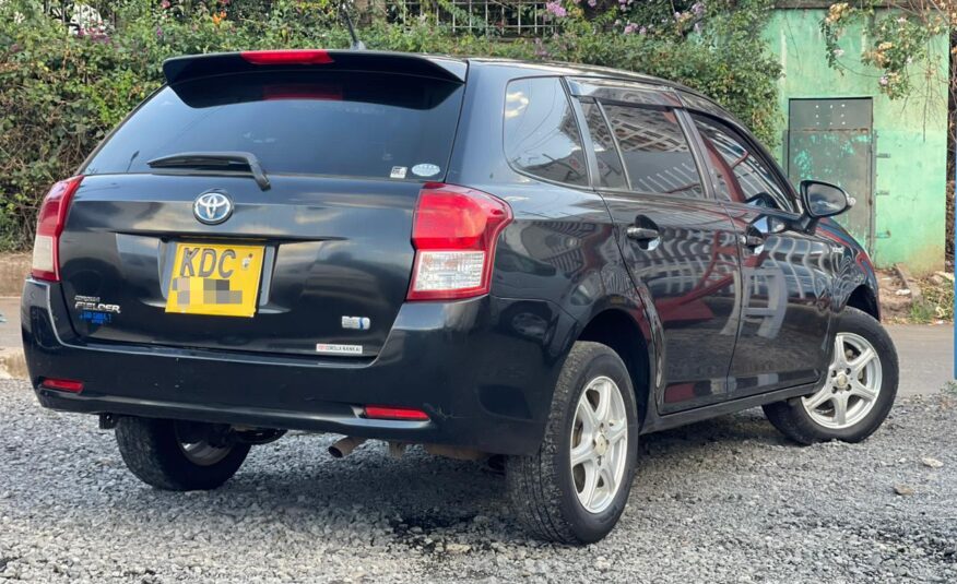 2014 Toyota Fielder Hybrid