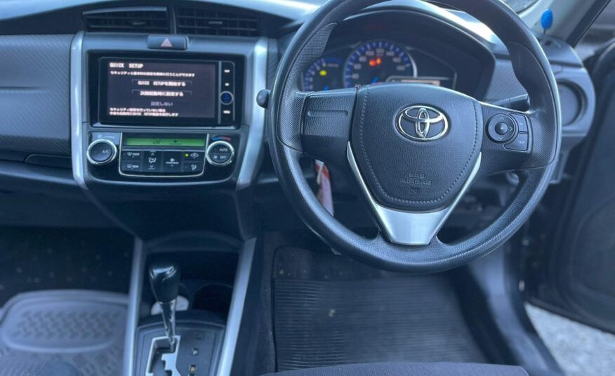 2014 Toyota Fielder Hybrid
