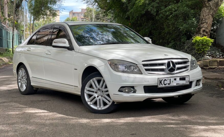 2009 Mercedes Benz C200