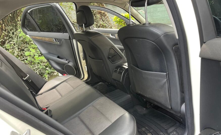 2009 Mercedes Benz C200