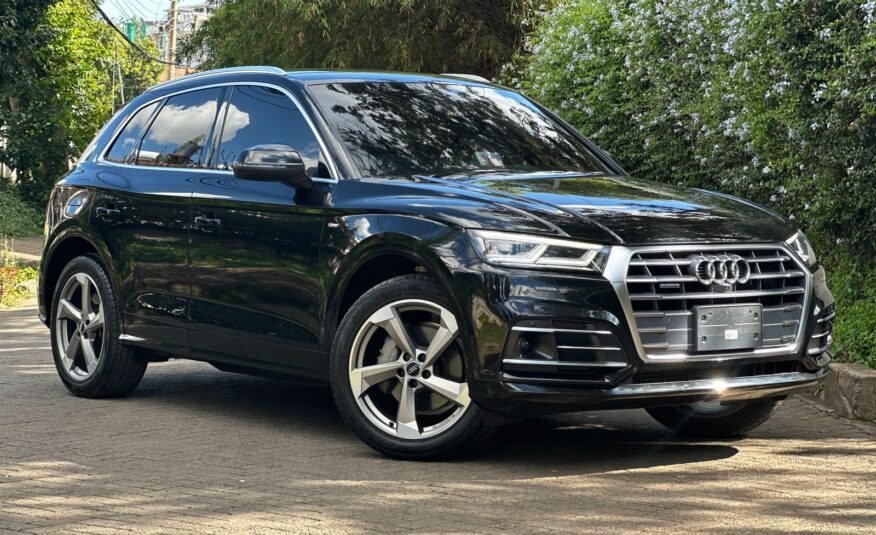 2018 Audi Q5 Quattro/ S-Line