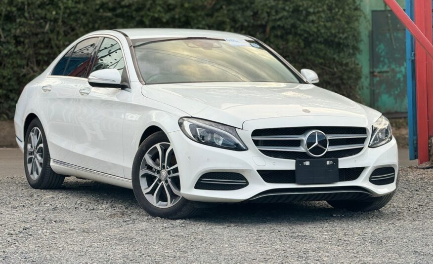 2016 Mercedes Benz C180