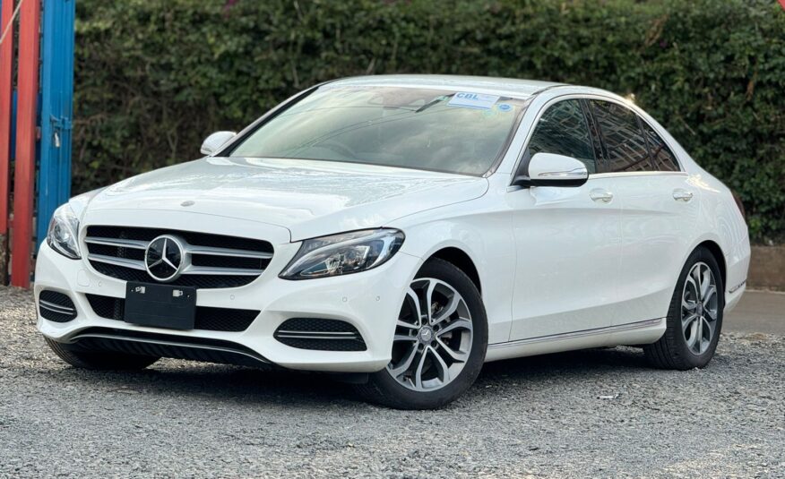 2016 Mercedes Benz C180