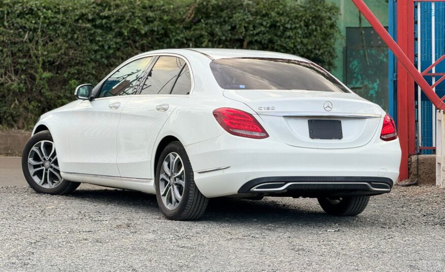 2016 Mercedes Benz C180