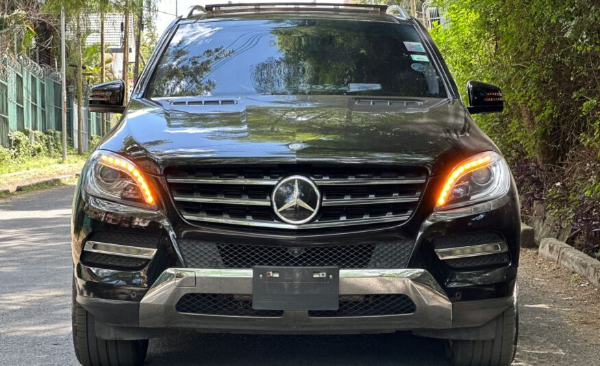 2015 Mercedes Benz ML350 4MATIC