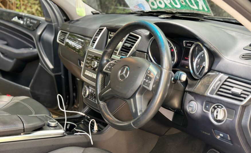 2015 Mercedes Benz ML350 4MATIC